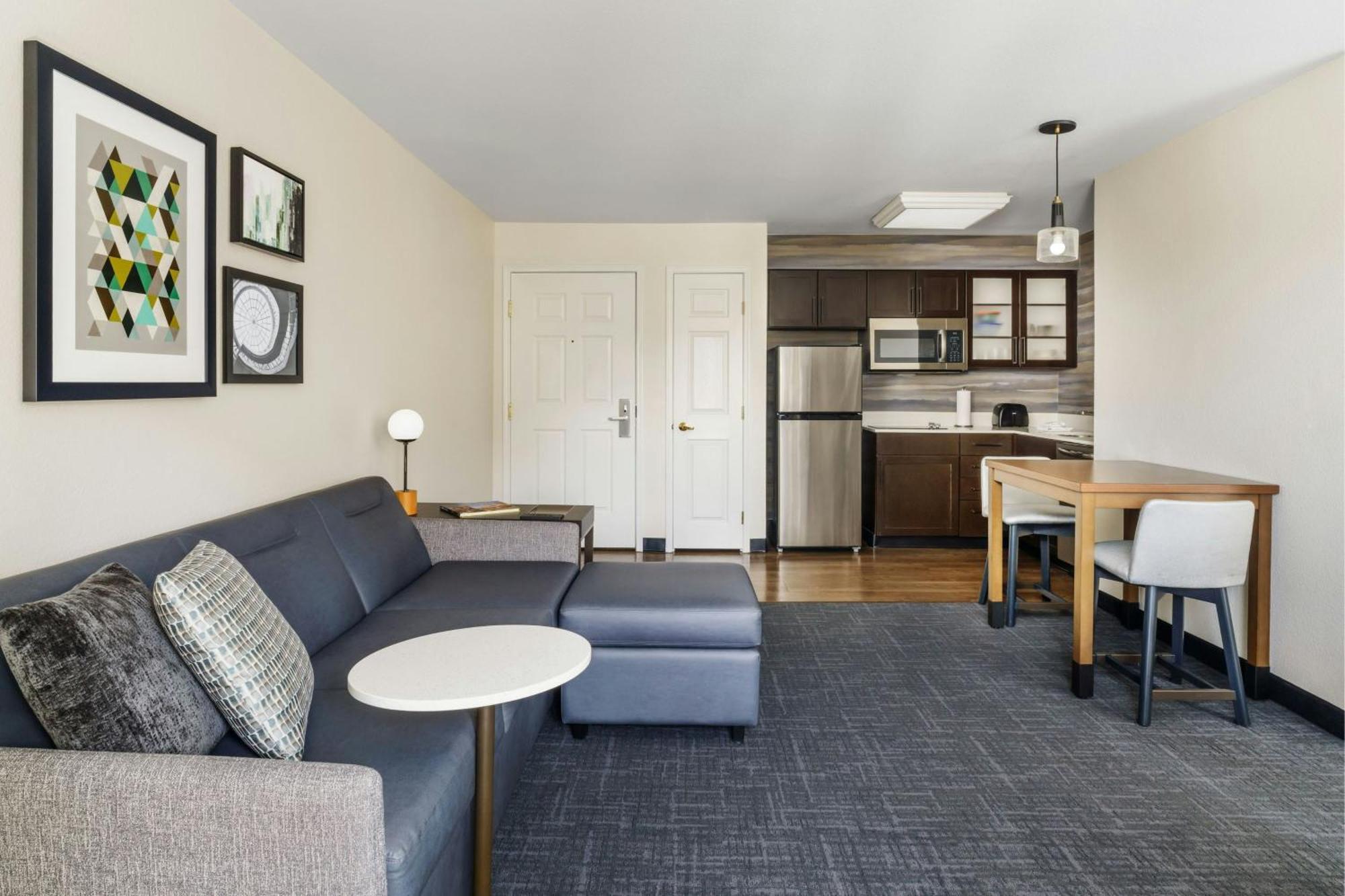Residence Inn By Marriott Las Vegas Stadium Area מראה חיצוני תמונה